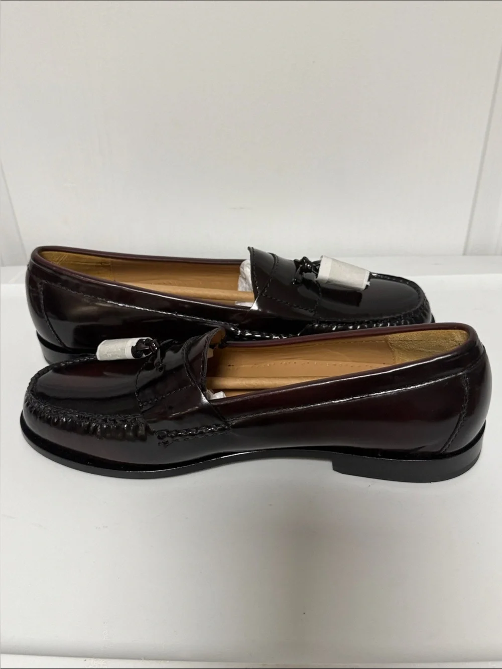 New Cole Haan Men’s Burgundy Pinch Tassel Loafers